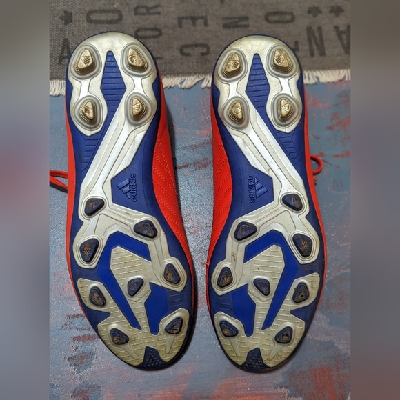 💙 ADIDAS 💙 BOYS SOCCER CLEATS - Picture 6 of 7